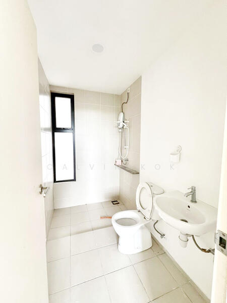 Condominium for Sale at Windows on The Park - Calvin Kok - Bathroom - PropertyGuru.com.my