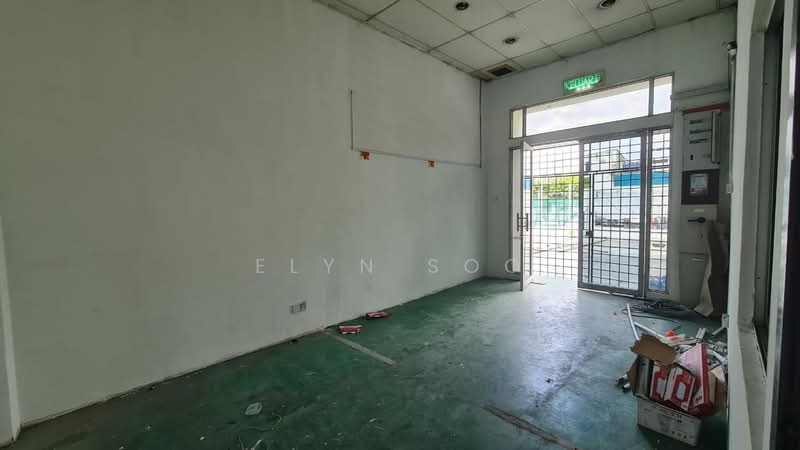 Factory for Rent in Puchong (Selangor) - Elyn Soo - Entrance - PropertyGuru.com.my