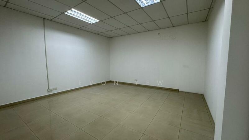 Detached Factory for Rent in Taman Perindustrian Tropika (Ulu Tiram) - Evon Yew - Interior - PropertyGuru.com.my