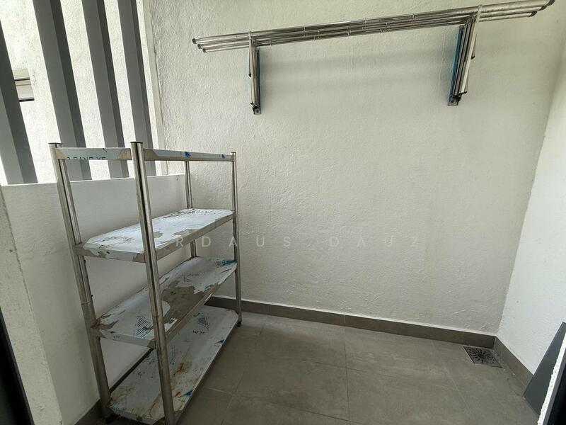 Vivo Residential Suites untuk Untuk Dijual - RM 650,000, Feb 2026 - Balcony - PropertyGuru.com.my