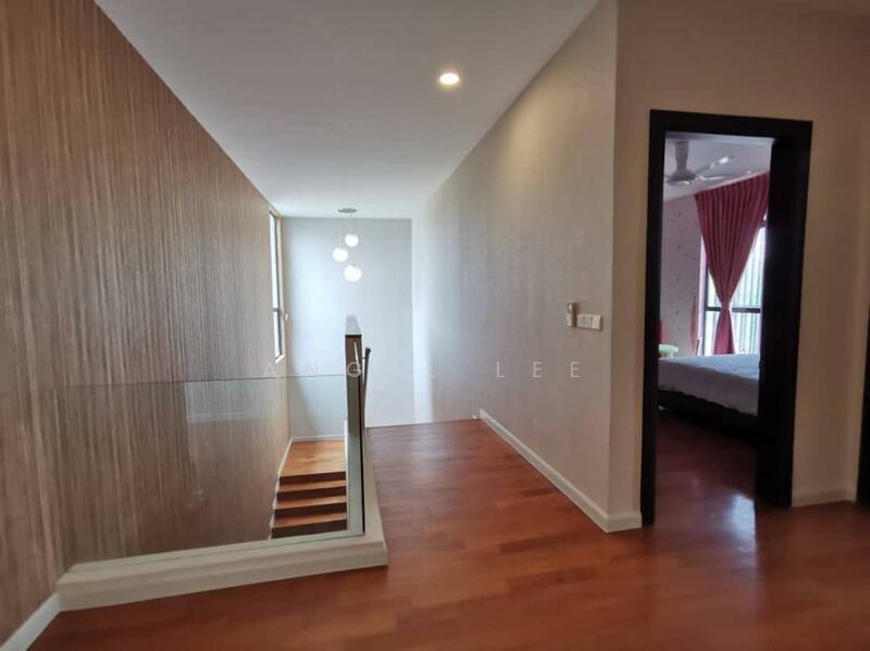 Bungalow for Sale in Iskandar Puteri (Nusajaya) (Johor) - Angel Lee - Corridor - PropertyGuru.com.my