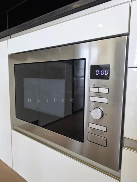 TRX Residences untuk Untuk Disewa - RM 5,000 /bulan, Feb 2026 - Kitchen - PropertyGuru.com.my