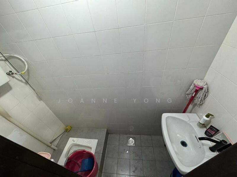 Aloha Tower Condominium untuk Untuk Dijual - RM 480,000, Feb 2026 - Bathroom - PropertyGuru.com.my