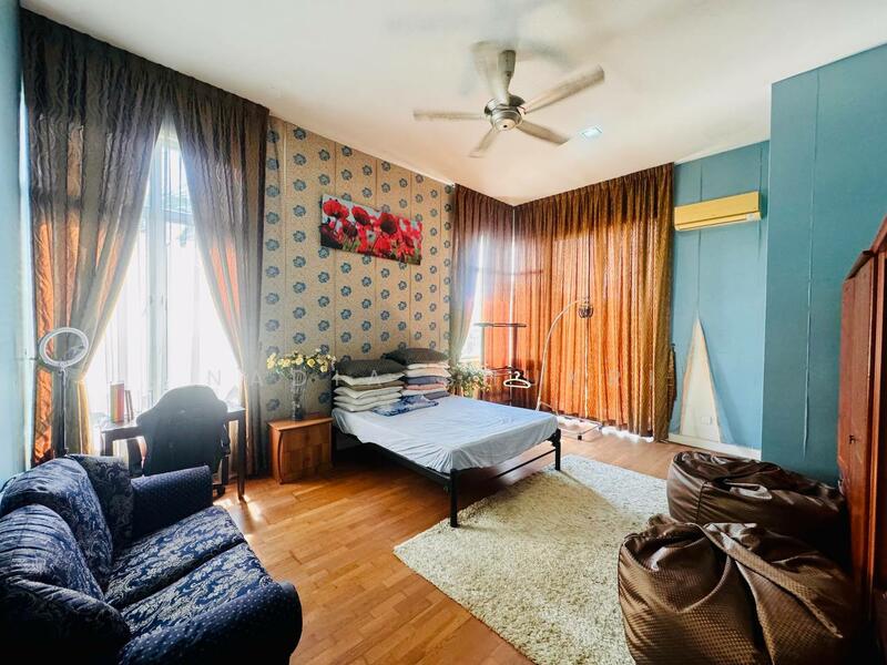 Bungalow for Sale in Seksyen 13 (Shah Alam) - Nadia Shukri - Bedroom - PropertyGuru.com.my