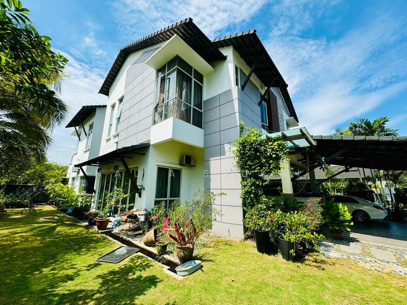 Bungalow for Sale in Seksyen 13 (Shah Alam) - Nadia Shukri - Exterior - PropertyGuru.com.my