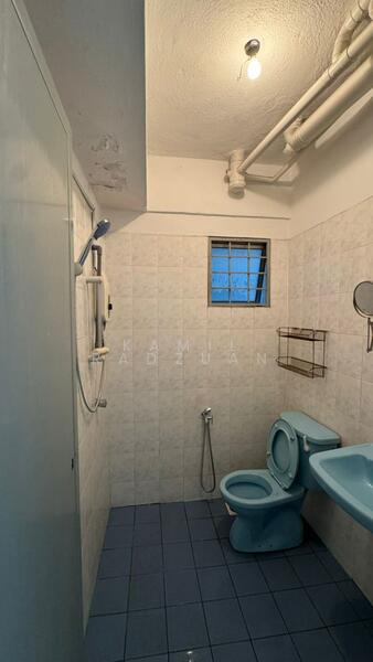 Apartment for Rent at Sri Camellia - Kamil Radzuan - Bathroom - PropertyGuru.com.my