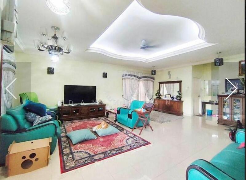 Semi-Detached House for Sale in Balakong (Selangor) - Daniel Tan - Living Room - PropertyGuru.com.my