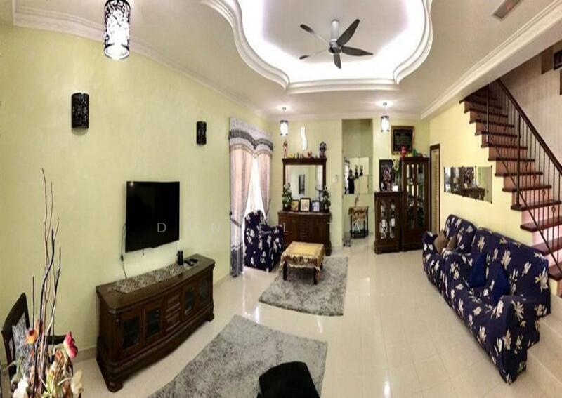 Semi-Detached House for Sale in Balakong (Selangor) - Daniel Tan - Living Room - PropertyGuru.com.my