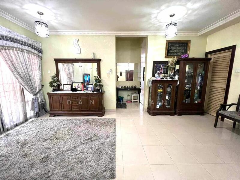Semi-Detached House for Sale in Balakong (Selangor) - Daniel Tan - Living Room - PropertyGuru.com.my