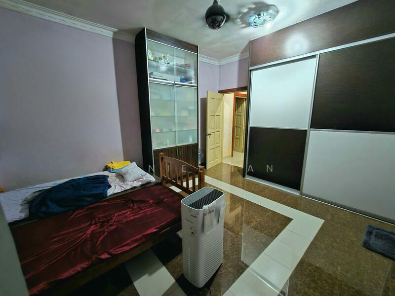 Semi-Detached House for Sale in Balakong (Selangor) - Daniel Tan - Bedroom - PropertyGuru.com.my