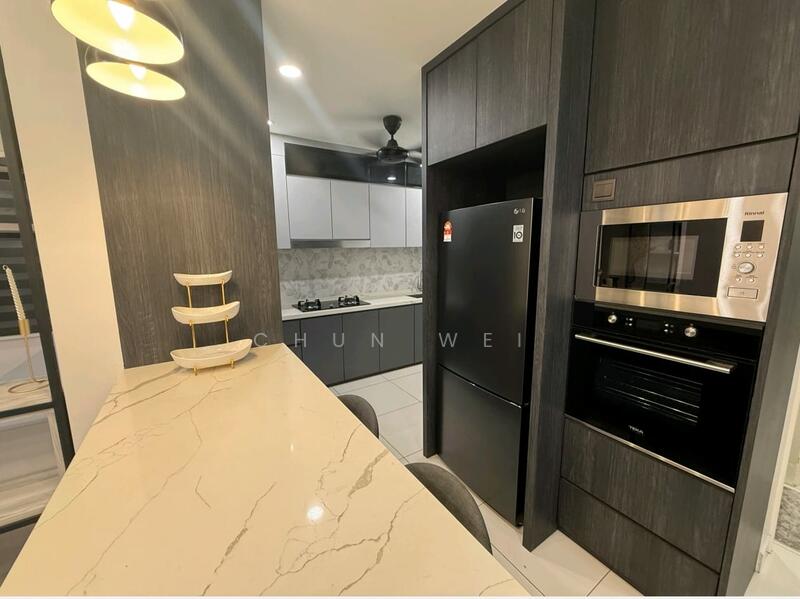 Condominium for Rent at Paraiso Residence @ The Earth - Chun Wei - Kitchen - PropertyGuru.com.my