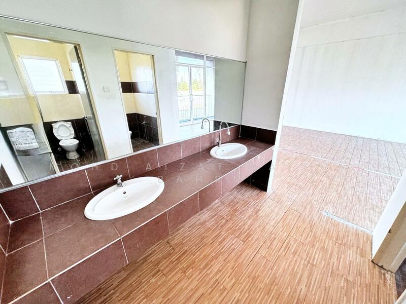 Shop / Office for Sale in Bandar Baru Bangi (Selangor) - Mohd Aizat Saiful Bahri - PropertyGuru.com.my
