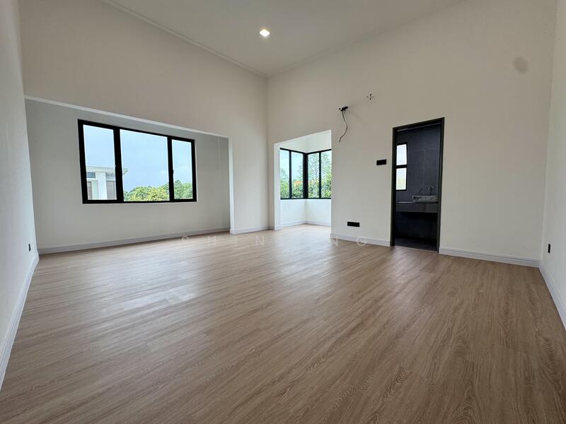 2-storey Terraced House for Sale in Bukit Raja (Selangor) - Shiny Ng - Living Room - PropertyGuru.com.my