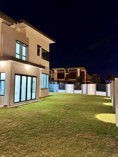 2-storey Terraced House for Sale in Bukit Raja (Selangor) - Shiny Ng - Exterior - PropertyGuru.com.my