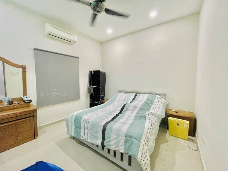 1.5-storey Terraced House for Sale in Seksyen 14 (Petaling Jaya) - Mohd Aizat Saiful Bahri - Bedroom - PropertyGuru.com.my