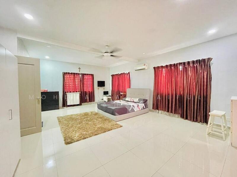 1.5-storey Terraced House for Sale in Seksyen 14 (Petaling Jaya) - Mohd Aizat Saiful Bahri - Bedroom - PropertyGuru.com.my