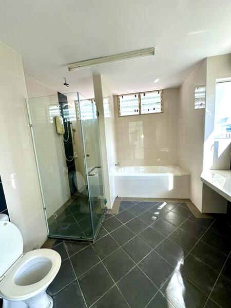 Semi-Detached House for Rent in Bayan Lepas (Penang) - Gan Chun Kai - Bathroom - PropertyGuru.com.my