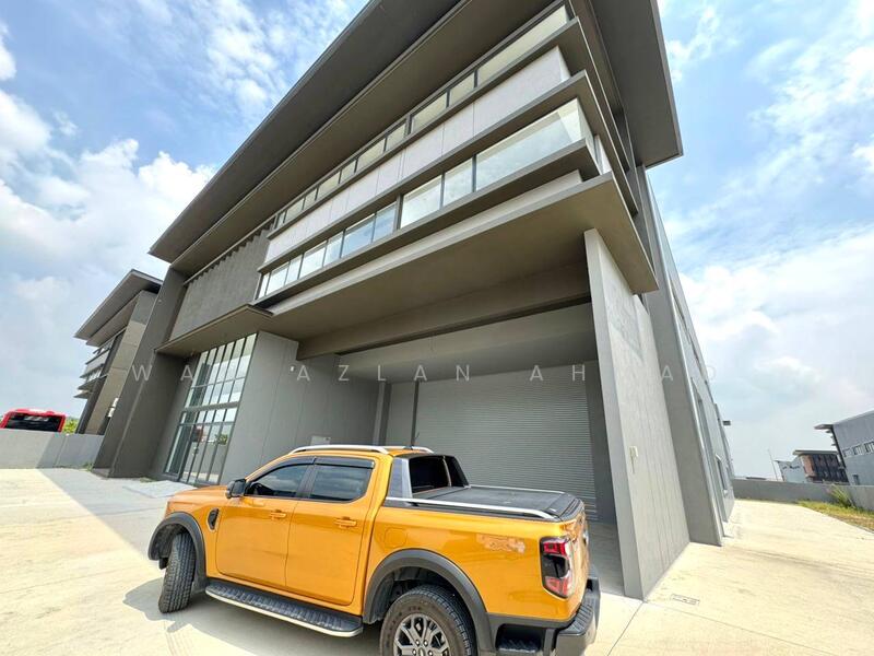 Factory for Rent in Sungai Buloh (Selangor) - Wan Azlan Ahmad - Exterior - PropertyGuru.com.my