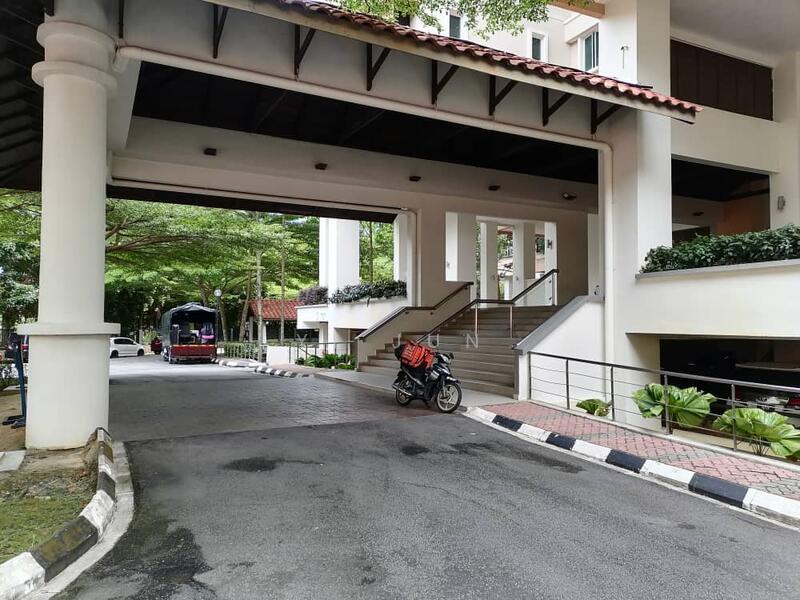 Condominium for Rent at Puteri Palma Condominiums - Yi Jun - Entrance - PropertyGuru.com.my
