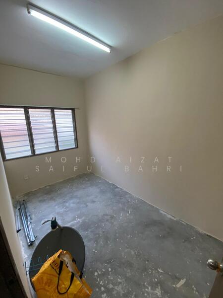 2-storey Terraced House for Sale in Taman Lestari Putra (Seri Kembangan) - Mohd Aizat Saiful Bahri - Interior - PropertyGuru.com.my