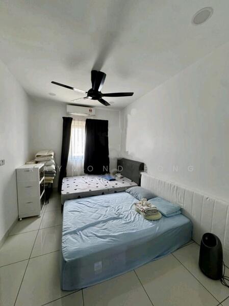 2-storey Terraced House for Sale in Taman Glenmarie (Johor Bahru) - Raymond Fong - Bedroom - PropertyGuru.com.my