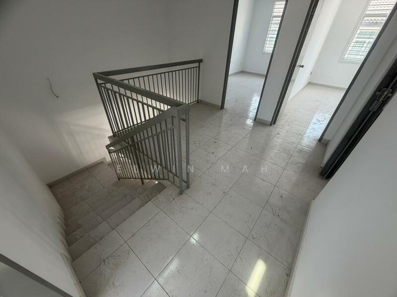 2-storey Terraced House for Sale in Taman Kundang Jaya (Rawang) - Elwin Mah - Interior - PropertyGuru.com.my