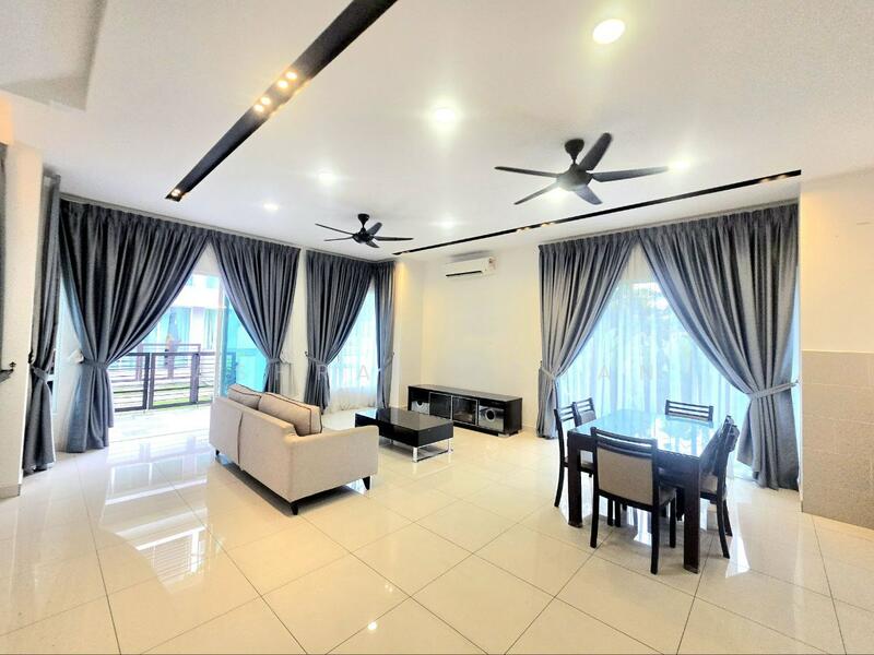 3-storey Terraced House for Sale in Bandar Rinching (Semenyih) - Ashraf Azwan - Living Room - PropertyGuru.com.my