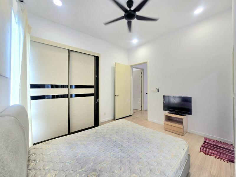 3-storey Terraced House for Sale in Bandar Rinching (Semenyih) - Ashraf Azwan - Bedroom - PropertyGuru.com.my