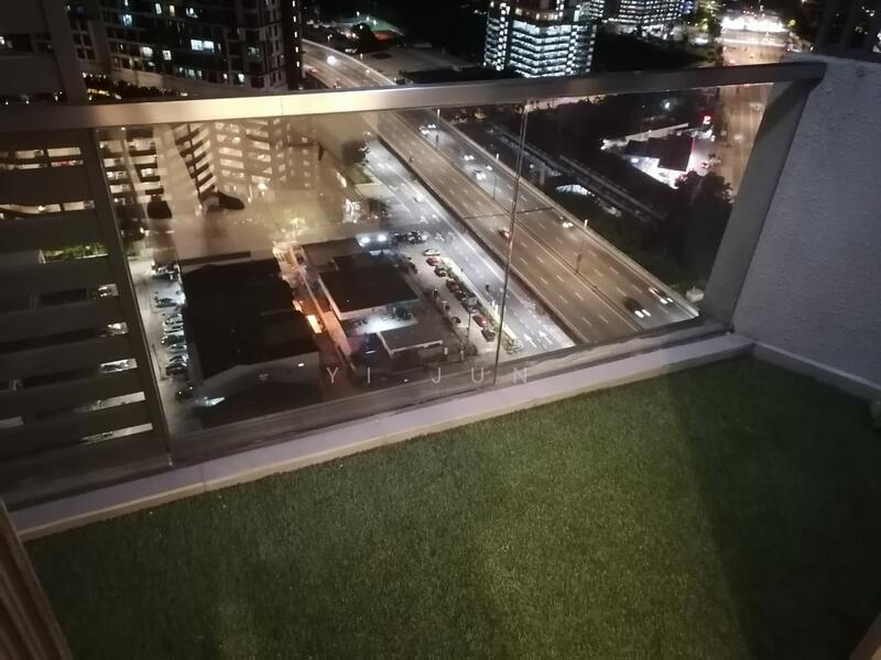 Petalz Residences untuk Untuk Disewa - RM 2,800 /bulan, Mac 2026 - Balcony - PropertyGuru.com.my