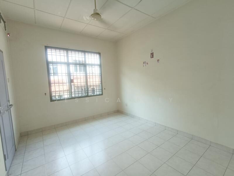 TAMAN IMPIAN EMAS (BUKIT IMPIAN RESIDENCE) untuk Untuk Dijual - RM 775,000, Mac 2026 - Interior - PropertyGuru.com.my