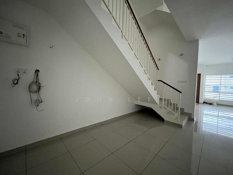 3 Storey Terrace, Lorong Madrasah untuk Untuk Dijual - RM 1,620,000, Feb 2026 - Interior - PropertyGuru.com.my
