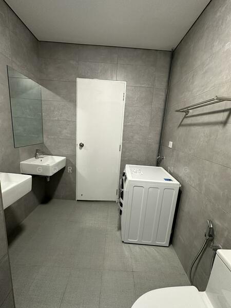 Cubic Botanical untuk Untuk Disewa - RM 2,200 /bulan, Feb 2026 - Bathroom - PropertyGuru.com.my