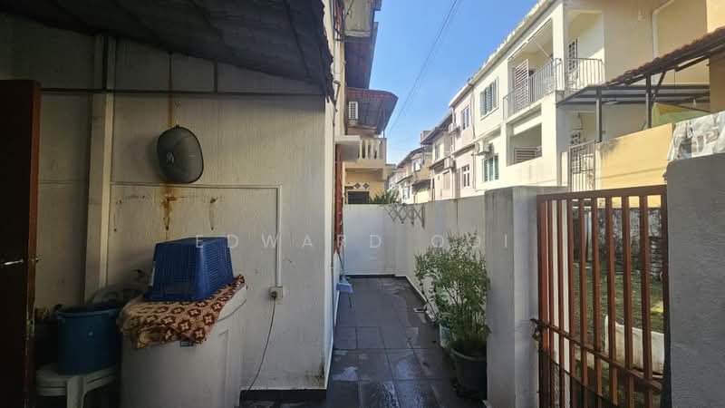 Rumah Teres 2 Tingkat untuk Dijual di Taman Alam Damai (Cheras) - Edward Ooi - Exterior - PropertyGuru.com.my