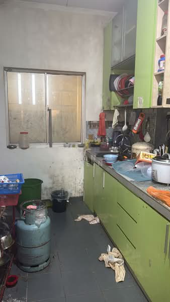 Semi-Detached House for Sale in Kulai (Johor) - Meina Chen - Kitchen - PropertyGuru.com.my