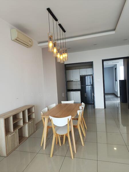 Service Residence for Rent at Senibong Cove - The WaterEdge Residences - Maggie Heng - Dining Room - PropertyGuru.com.my