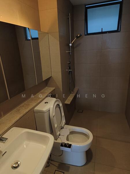 Service Residence for Rent at Senibong Cove - The WaterEdge Residences - Maggie Heng - Bathroom - PropertyGuru.com.my