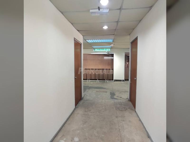 Warehouse for Rent in Bukit Kemuning (Shah Alam) - Kho Daniel - Corridor - PropertyGuru.com.my