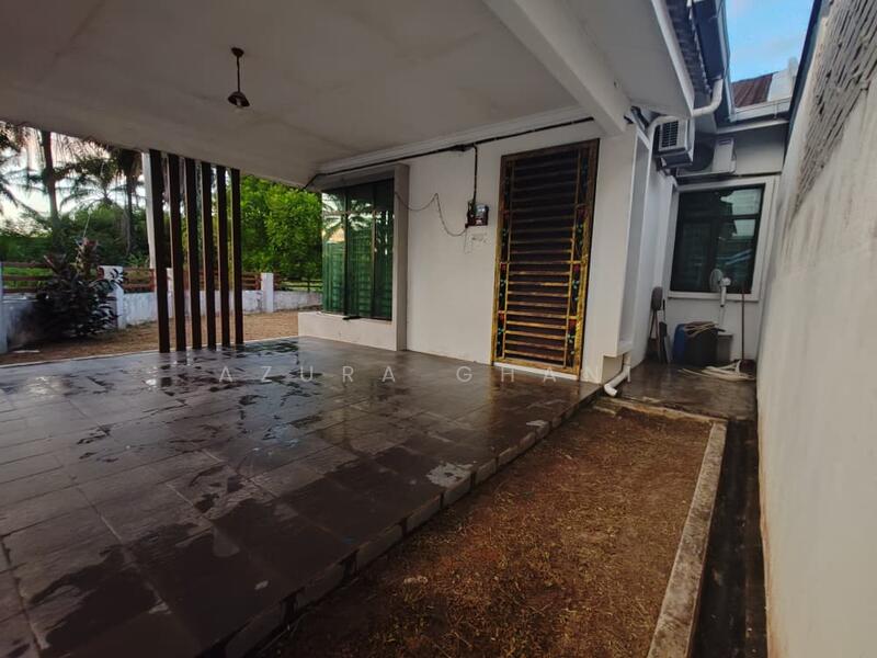 1-storey Terraced House for Sale in Taman Pinggiran Bertam (Kepala Batas) - Azura Ghani - Exterior - PropertyGuru.com.my