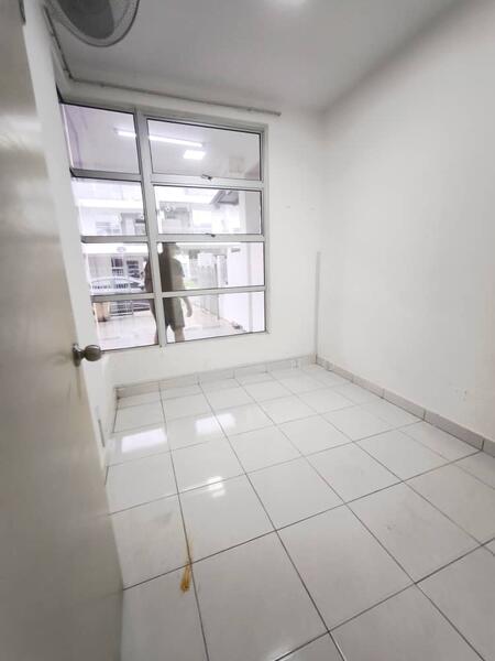 2-storey Terraced House for Sale in Bandar Seri Alam (Masai) - Zack Chow - Interior - PropertyGuru.com.my