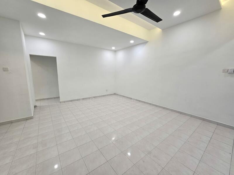 2-storey Terraced House for Sale in Johor Bahru (Johor) - YC Fung - Living Room - PropertyGuru.com.my