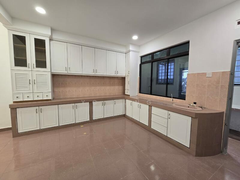 2-storey Terraced House for Sale in Johor Bahru (Johor) - YC Fung - Kitchen - PropertyGuru.com.my