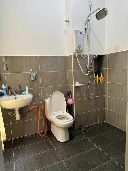 2-storey Terraced House for Sale in Bandar Putra (Kulai) - Vincy Sia - Bathroom - PropertyGuru.com.my