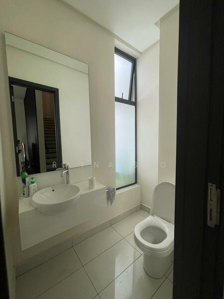 Terraced House for Sale in Medini (Iskandar Puteri (Nusajaya)) - Rayna Seo - Bathroom - PropertyGuru.com.my