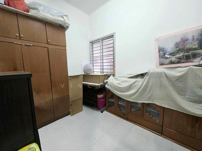 1-storey Terraced House for Sale in Taman Johor Jaya (Johor Bahru) - Vincy Sia - Interior - PropertyGuru.com.my