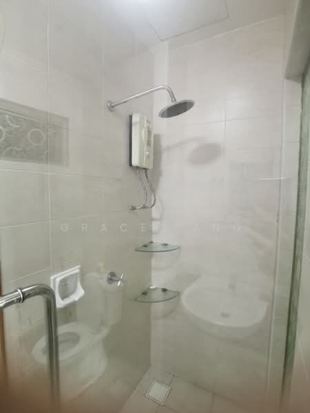 Servis Apartment untuk Dijual di Tropicana City Tropics - Grace Pang - Bathroom - PropertyGuru.com.my