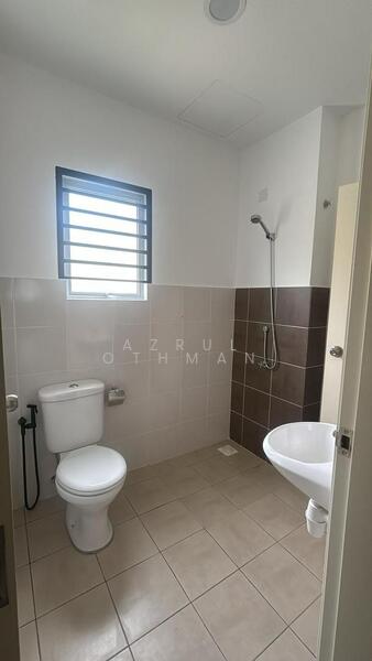 2-storey Terraced House for Sale in Seremban (Negeri Sembilan) - Azrul Othman - Bathroom - PropertyGuru.com.my