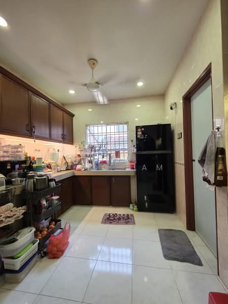 2-storey Terraced House for Sale in Bandar Baru Sri Petaling (Sri Petaling) - Wing Lam - Kitchen - PropertyGuru.com.my