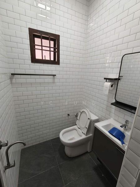 2-storey Terraced House for Sale in Bukit Indah (Iskandar Puteri (Nusajaya)) - YC Fung - Bathroom - PropertyGuru.com.my