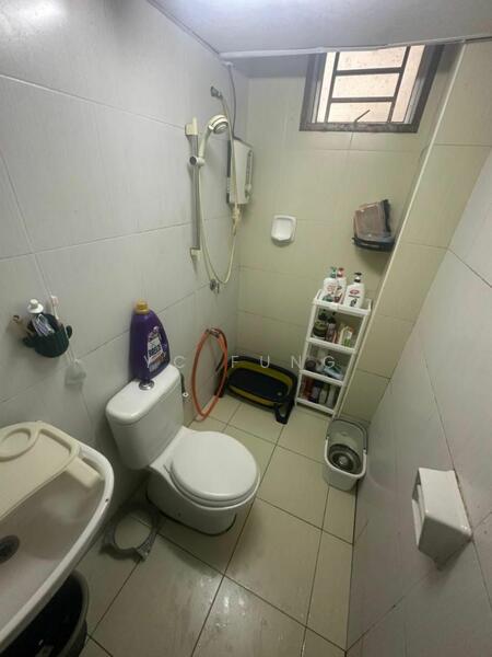 Apartment for Sale at The Pines Residence - YC Fung - Bathroom - PropertyGuru.com.my