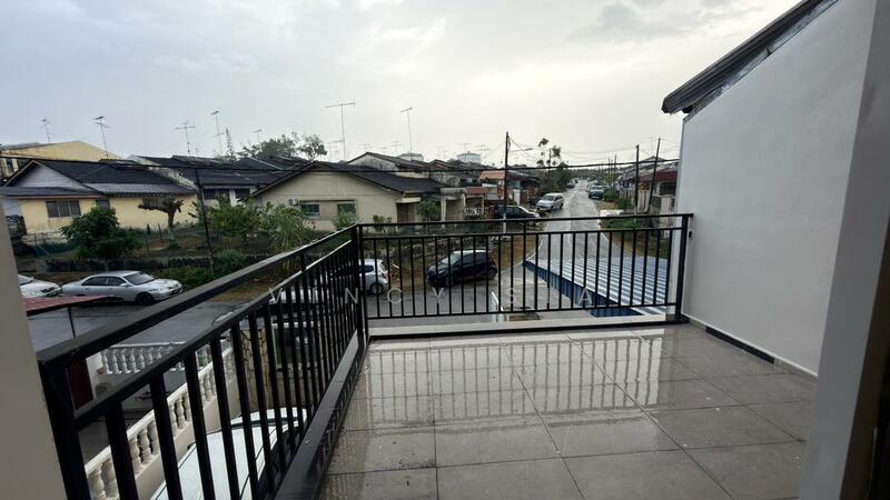 Taman Sri Kulai Baru untuk Untuk Dijual - RM 488,000, Feb 2026 - Balcony - PropertyGuru.com.my